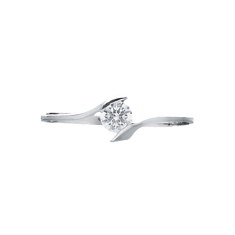 18k white gold solitaire ring with zircon