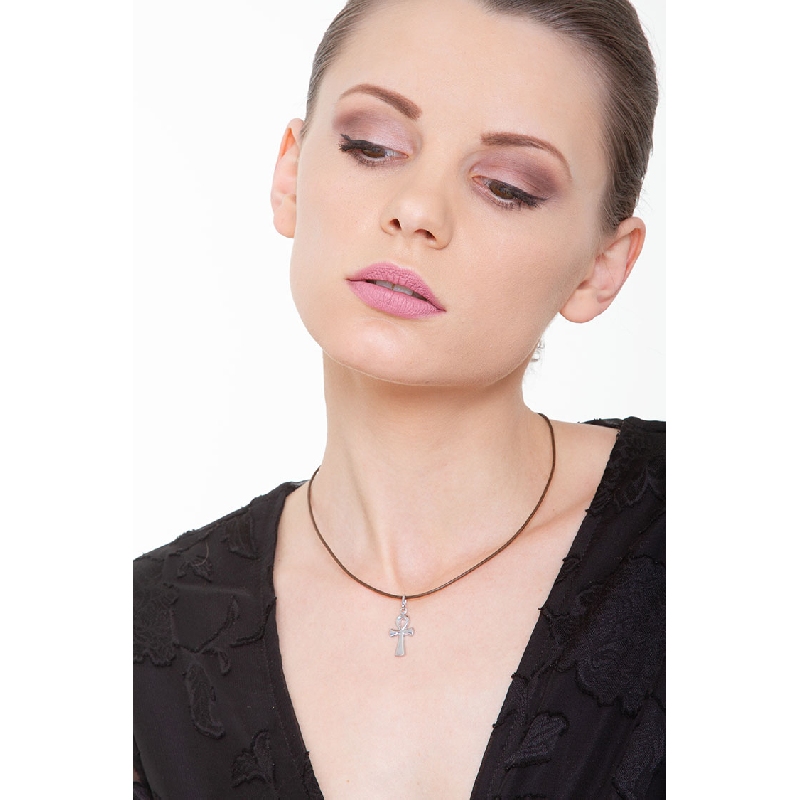 Akh pendant in 18k white gold