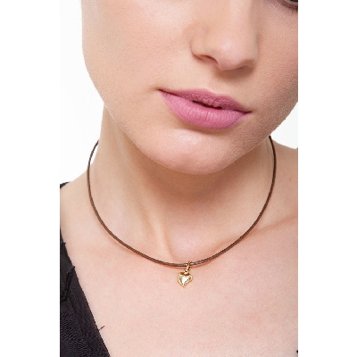 Heart pendant, 18k yellow gold