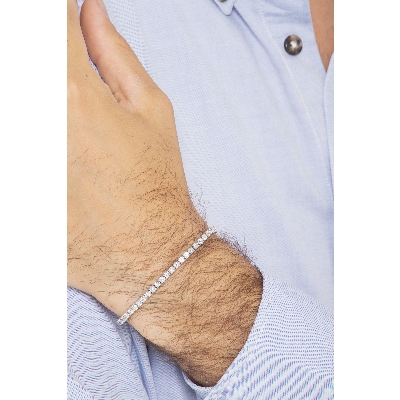 Bracciale Tennis lineare in oro bianco 18k con Diamanti. Larghezza maglia 3.15 mm