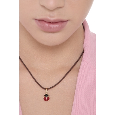 Ciondolo coccinella in oro giallo 18k smaltato, 1,5 cm.