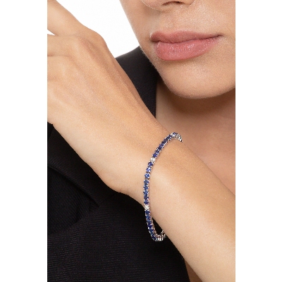 Bracciale tennis filo in oro bianco 18k con zaffiri blu e diamanti