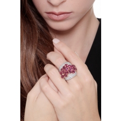 18k white gold band ring with rubies pear cut and diamonds  2