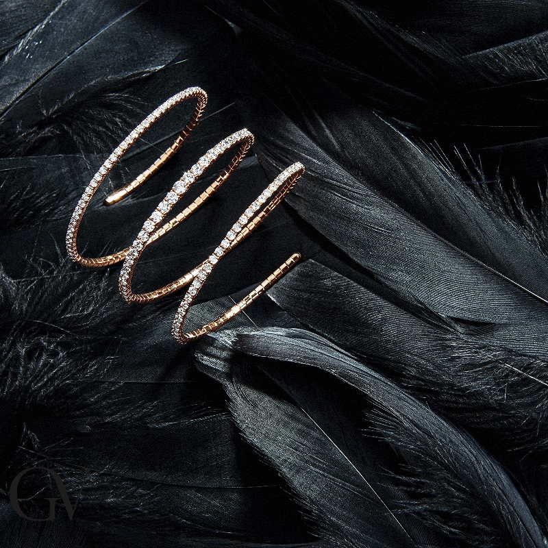 Rose gold 18k spring bracelet with diamonds 