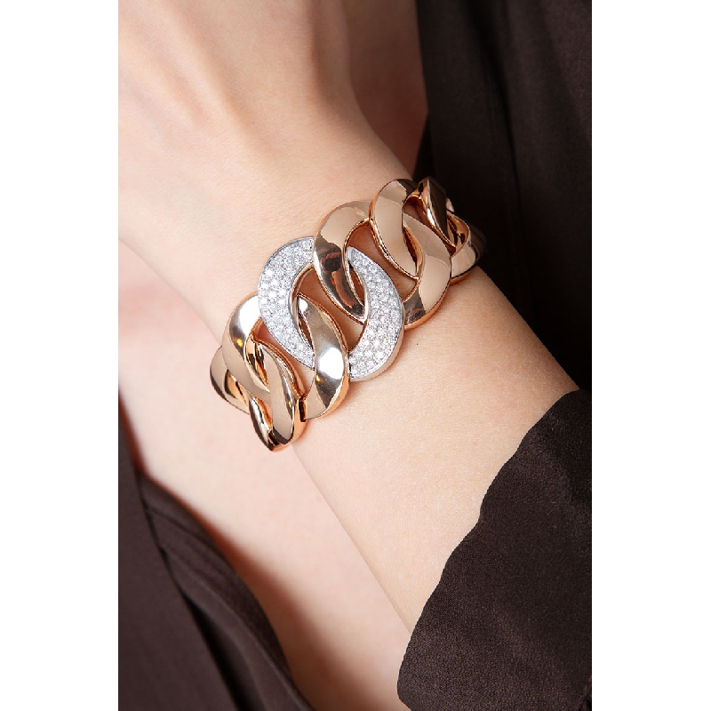 Rigid cuban bracelet in 18k rose gold with diamonds