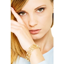 18k yellow gold fancy bracelet with diamonds  2