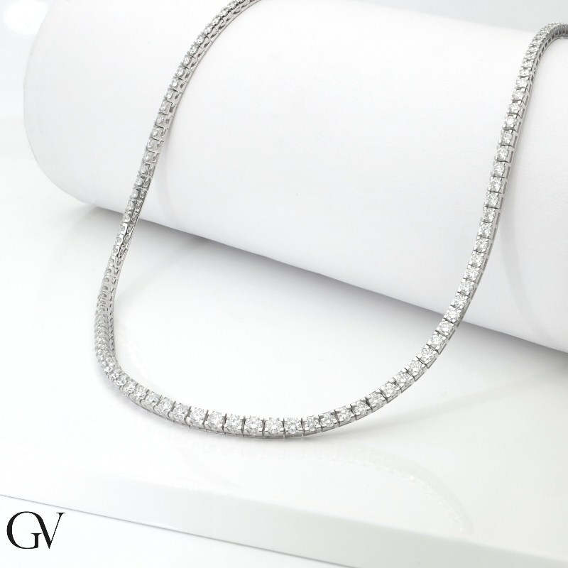 Gradueted diamond Tennis Chain White Gold Women