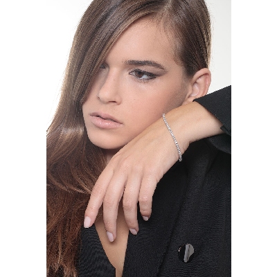 Bracciale Tennis griffe in oro Bianco 18k con diamanti