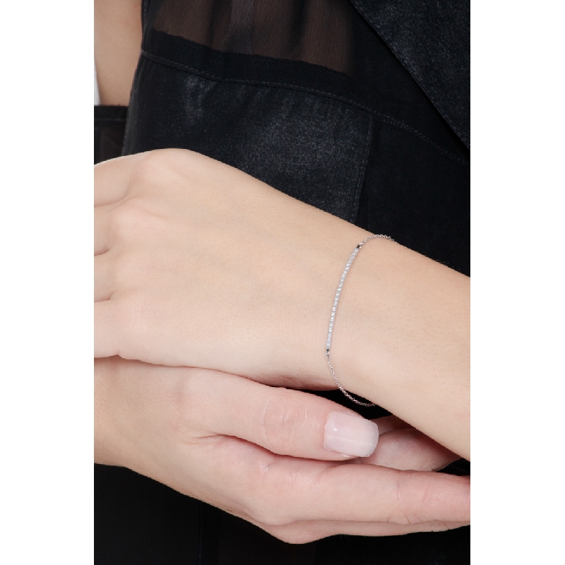 Bracciale in oro bianco 18k con barretta in diamanti