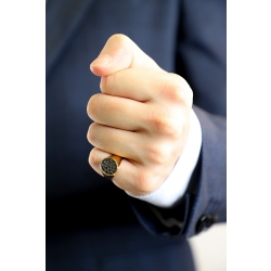 Anello da mignolo in oro Rosa 18k con pavè in diamanti neri e punte brunite, Uomo 2