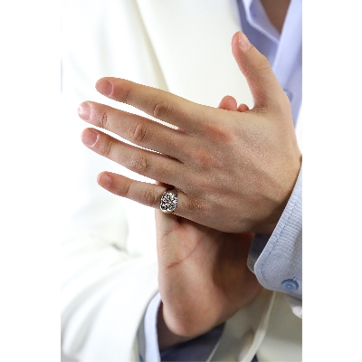 Anello Da Mignolo In Oro Bianco 18k Con Pavè In Diamanti, Uomo