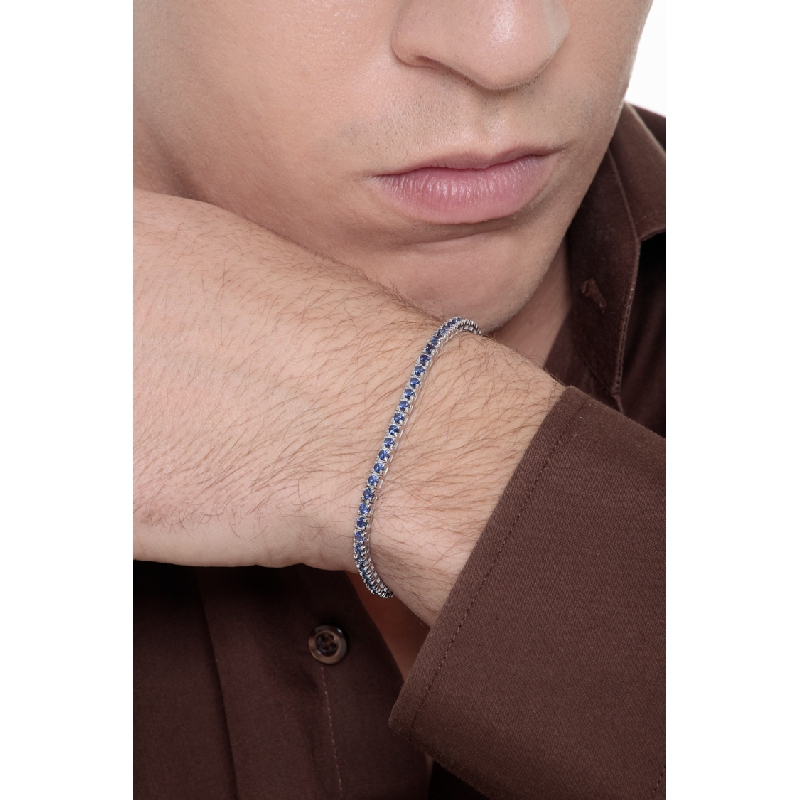 Bracciale Tennis piramide in oro Bianco 18k con Zaffiri Blu