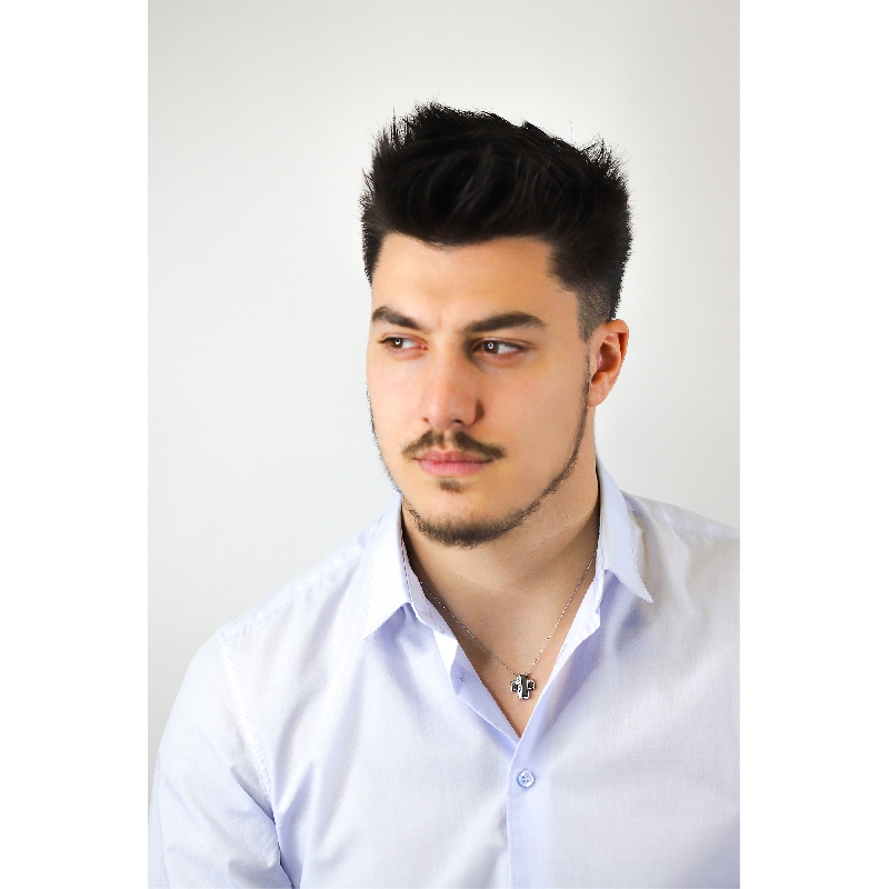 Collana da uomo con croce in oro bianco 750 con diamanti