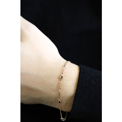 Bracciale in oro rosa 18k con diamanti neri, lunghezza 20 cm.