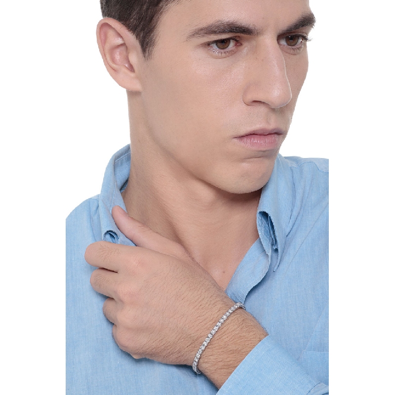 Bracciale Tennis lineare in oro bianco 18k con Diamanti. Larghezza maglia 3.70 mm