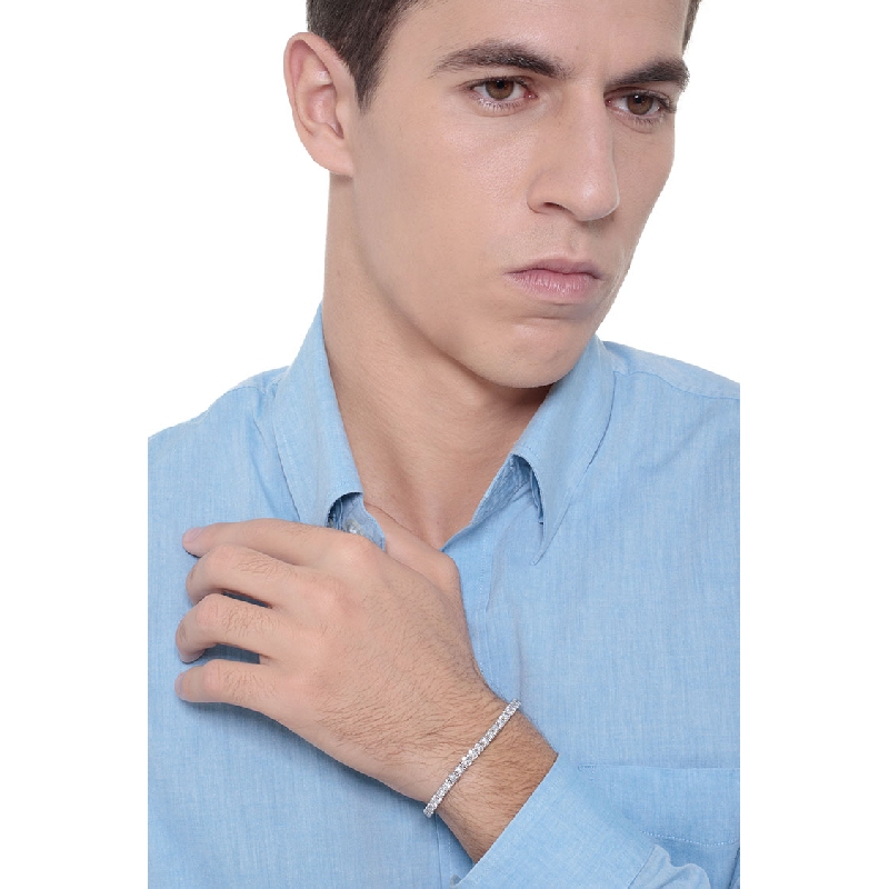 Bracciale Tennis lineare in oro bianco 18k con Diamanti. Larghezza maglia 4.00 mm