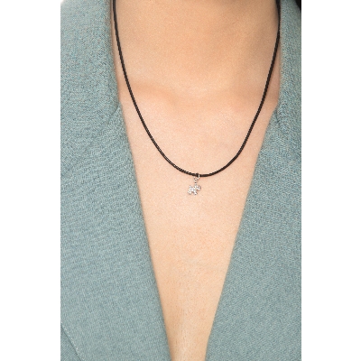 Charm in white gold 18k with fox terrier in zircons