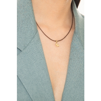 18k yellow gold dog charm 