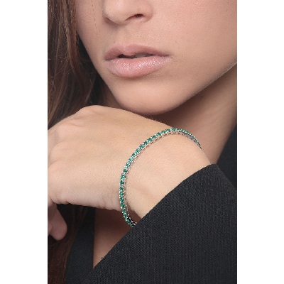 Tennis bracelet in 18k white gold with emeralds
