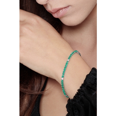 Bracciale Tennis in oro Bianco 18k con Smeraldi e Diamanti da 0,10 ct