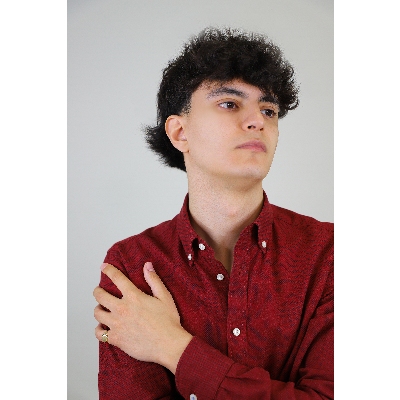 Anello da uomo in oro giallo 18k