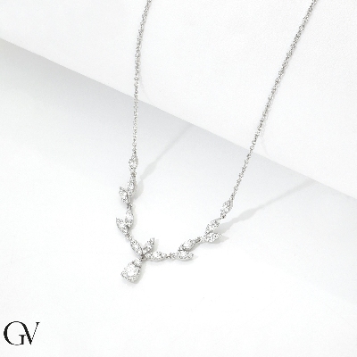 Collana in oro bianco 750 con diamanti