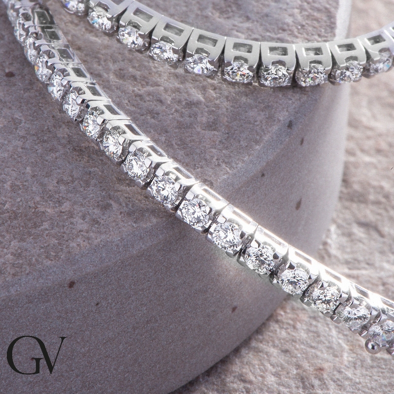Bracciale Tennis lineare in oro Bianco 18k con Diamanti 