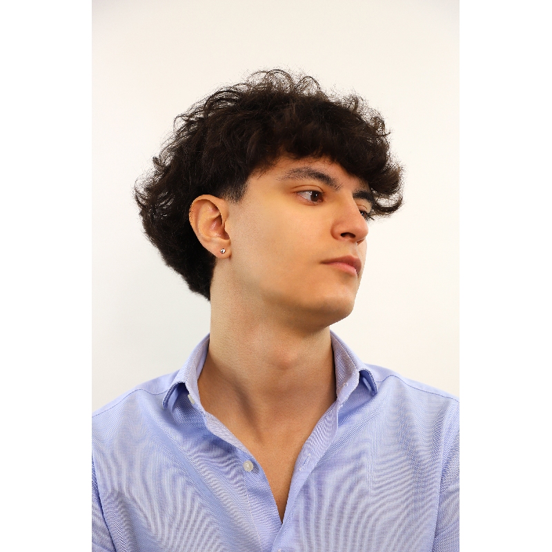 18k white gold zircon earrings, diameter of about 3.25mm