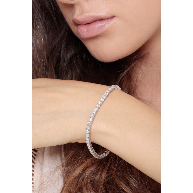 Bracciale Tennis lineare a griffe in oro Bianco 18k con Diamanti