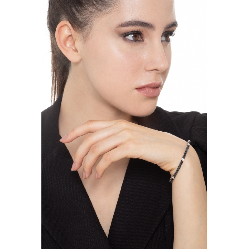 Bracciale Tennis in oro Bianco 18k con punte brunite diamanti neri e diamanti bianchi