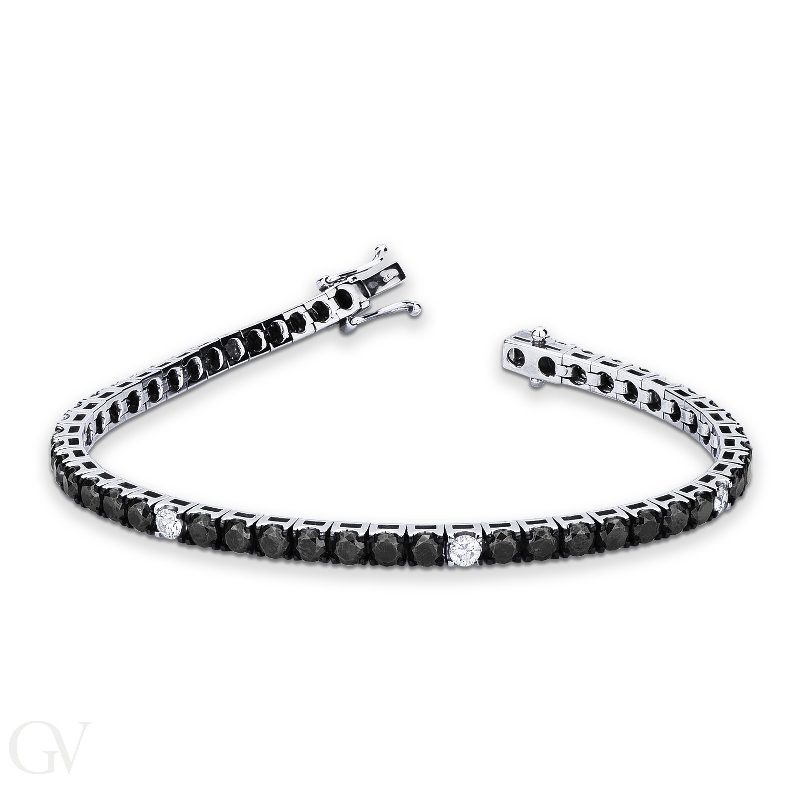 18k white gold tennis bracelet with burnished tips and black and white diamonds