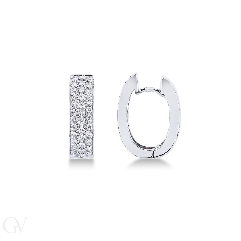 Woman oval earrings in white gold 18k with diamonds 