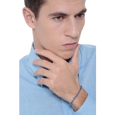 Bracciale Tennis in oro Bianco 18k con Zaffiro Blu