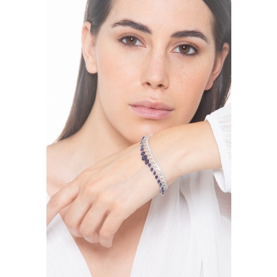 Bracciale tennis design in oro bianco 750 con zaffiri blu e diamanti