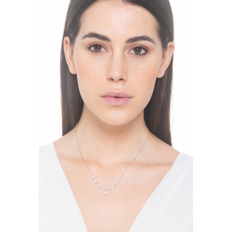 Collana in oro bianco 750 con diamanti