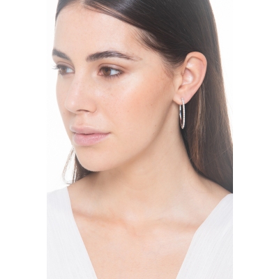 Orecchini  in oro bianco 18k a cerchio con diamanti