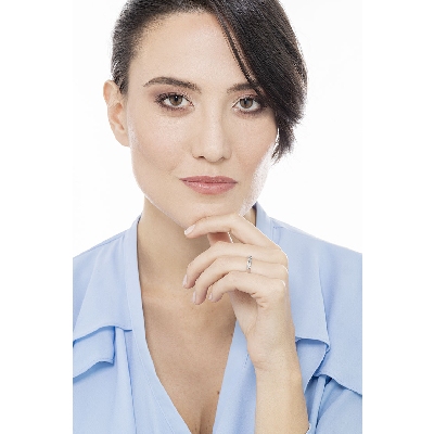 Anello Veretta a 5 pietre in Oro bianco 18k con diamanti, 0,25 ct