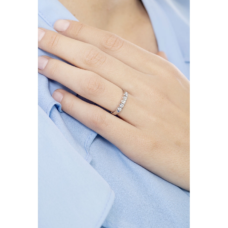 Anello Veretta a 5 pietre in Oro bianco 18k con diamanti, 0,25 ct