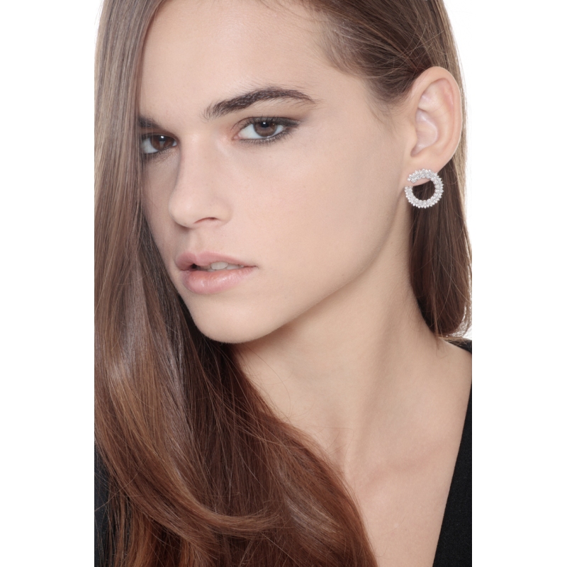 Orecchini a cerchio in oro bianco 750 con doppia fila in diamanti