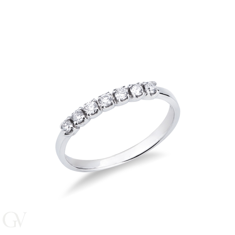 7 diamonds half eternity ring in white gold 18k