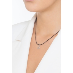 Ciondolo lettera O in stampatello in oro bianco 18k 2