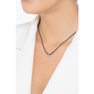 Ciondolo con lettera B corsivo in oro bianco 18k