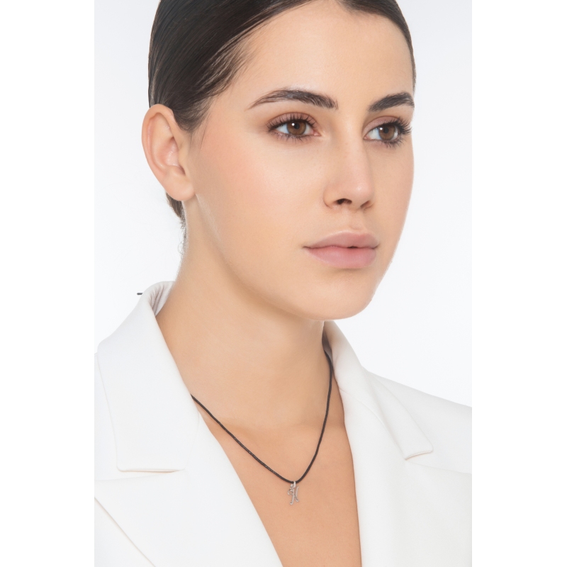 Ciondolo con lettera iniziale H corsivo in oro bianco 18k