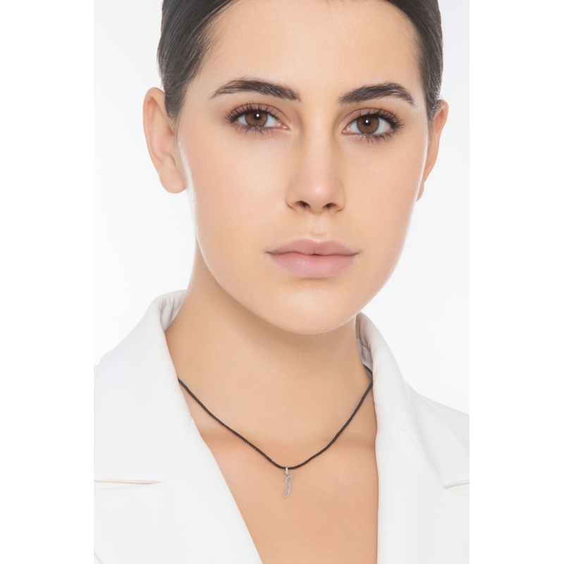 Ciondolo con lettera iniziale J corsivo in oro bianco 18k