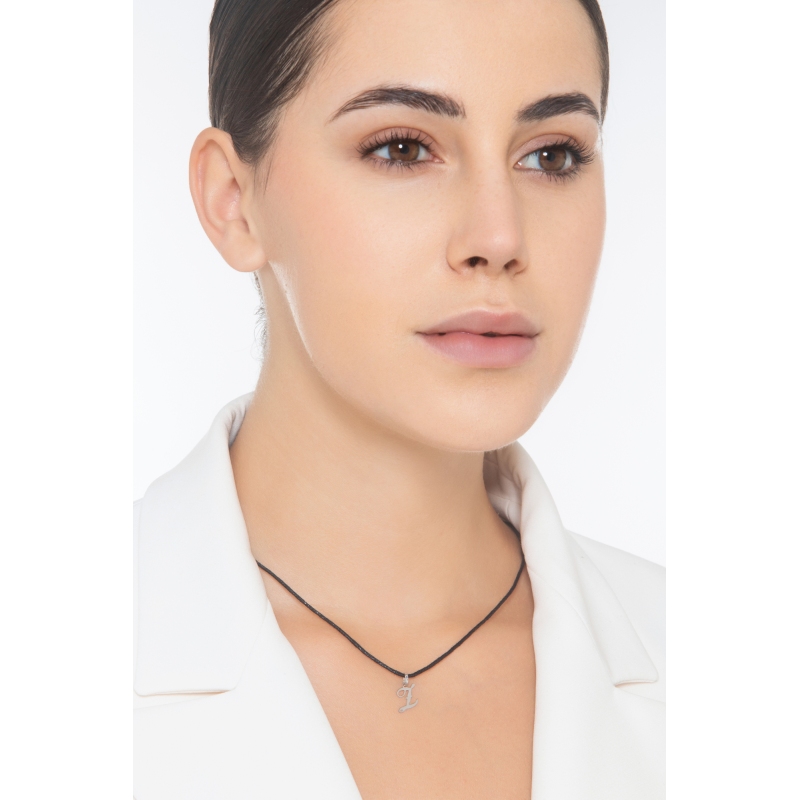 Ciondolo con lettera Z in corsivo in oro bianco 18k