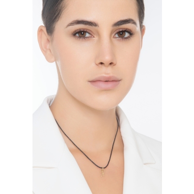 Ciondolo con lettera iniziale H corsivo in oro giallo 18k