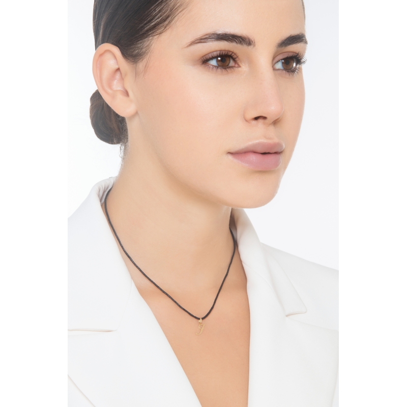 Ciondolo con lettera iniziale I corsivo in oro giallo 18k