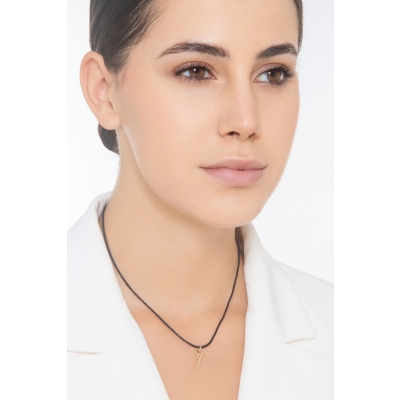 Ciondolo con lettera iniziale J corsivo in oro giallo 18k