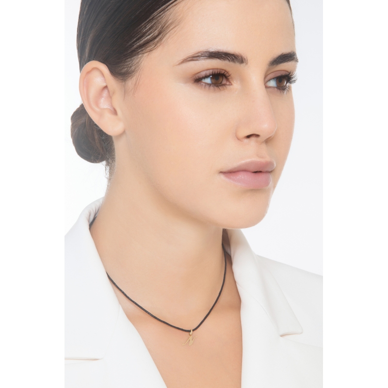 Pendant with initial letter N in italic in 18k yellow gold