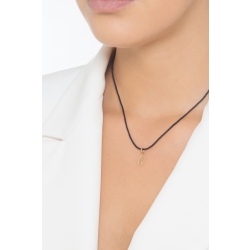 Ciondolo con lettera iniziale Q corsivo in oro giallo 18k 2